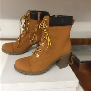 XOXO Heel Dress Boots